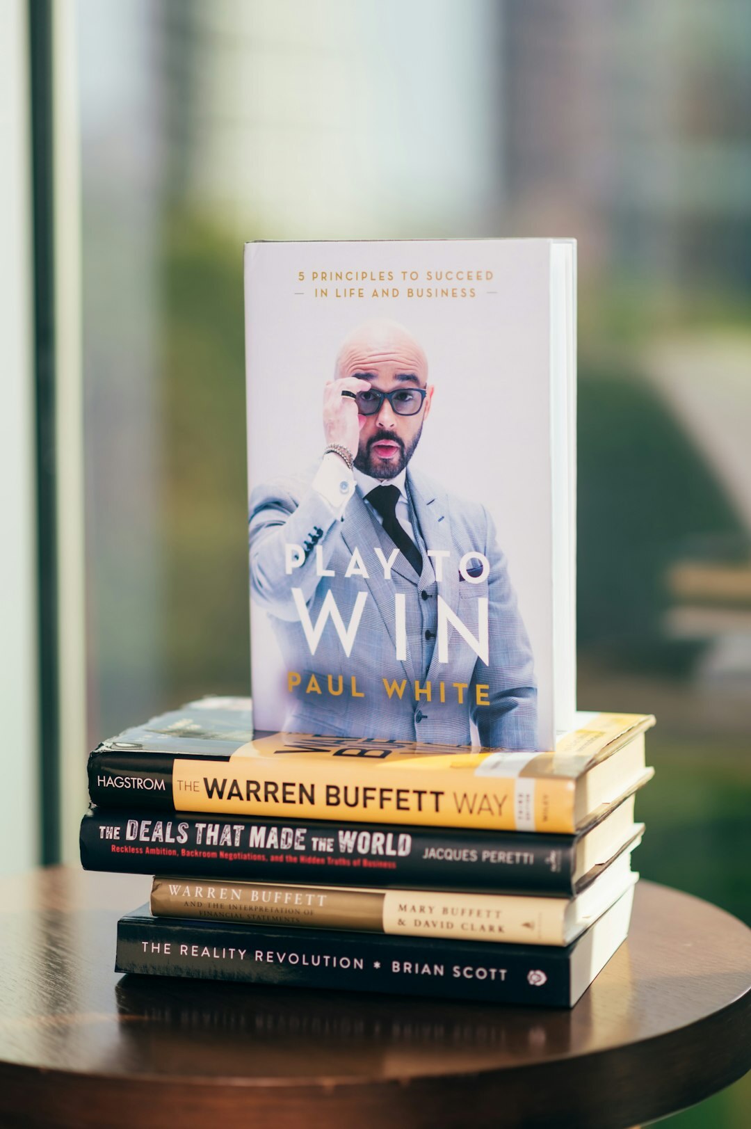 celebrity biography book